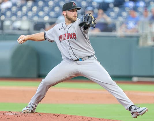 SEP 8, 2026: Arizona Diamondbacks starting pitcher Corbin Burnes (39) throws a pitch in the 1st inning against the Kansas City Royals at Kauffman Stadium Kansas City, MO. CSM Kansas City United States - ZUMAc04_ 20260908_zma_c04_012 Copyright: xRomanxPunox