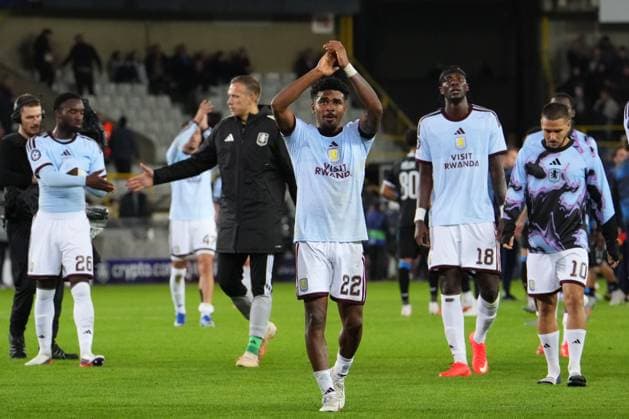 Ian Maatsen of Aston Villa applauds the traveling fans at the end of the match Club Brugge v Aston Villa, UEFA Champions League, League Stage, Football, Jan Breydel Stadium, Brugge, Belgium - 08 Sep 2026Brugge Jan Breydel Stadium Belgium  Copyright: xDavexWInter Shutterstockx 17139355mm