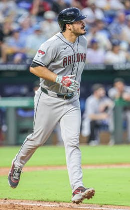 SEP 8, 2026: Arizona Diamondbacks third baseman Nolan Arenado (28) draws a walk in the 4th inning against the Kansas City Royals at Kauffman Stadium Kansas City, MO. CSM Kansas City United States - ZUMAc04_ 20260908_zma_c04_025 Copyright: xRomanxPunox