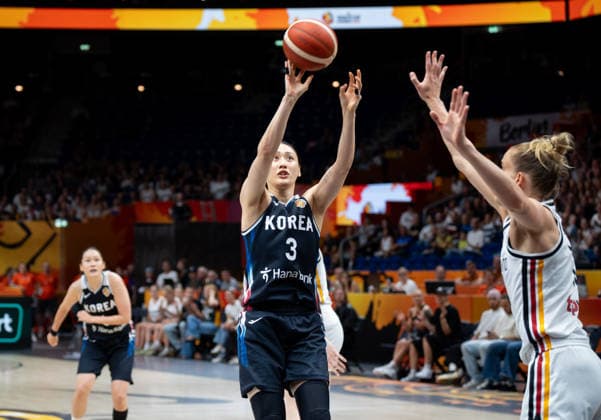 Germany v South Korea: Qualification - FIBA Women s Basketball World Cup Germany 2026 Leeseul Kang plays during the FIBA Women s Basketball World Cup 2026 qualification match between Germany and Korea in Berlin, Germany, on September 8, 2026. Berlin Germany  Copyright: xMarcinxGolbax originalFilename:golba-germanyv260908_nps9k.jpg