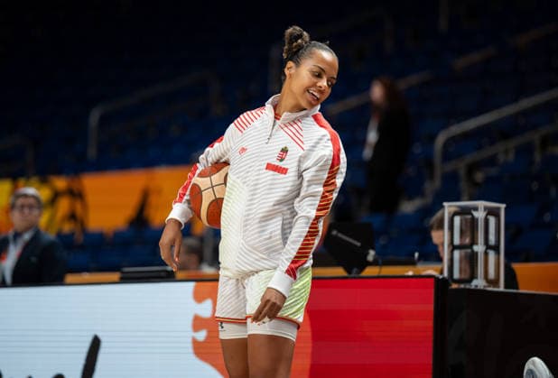 Hungary V Japan: Qualification To Quarter-Finals - FIBA Women s Basketball World Cup Germany 2026 Nina Aho warms up before the FIBA Women s Basketball World Cup 2026 qualification match between Hungary and Japan in Berlin, Germany, on September 8, 2026. Berlin Germany  Copyright: xMarcinxGolbax originalFilename:golba-hungaryv260908_npbyH.jpg