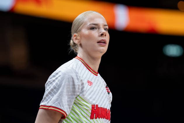 Hungary V Japan: Qualification To Quarter-Finals - FIBA Women s Basketball World Cup Germany 2026 Dorka Juhasz warms up before the FIBA Women s Basketball World Cup 2026 quarter-final match between Hungary and Japan in Berlin, Germany, on September 8, 2026. Berlin Germany  Copyright: xMarcinxGolbax originalFilename:golba-hungaryv260908_npIpY.jpg