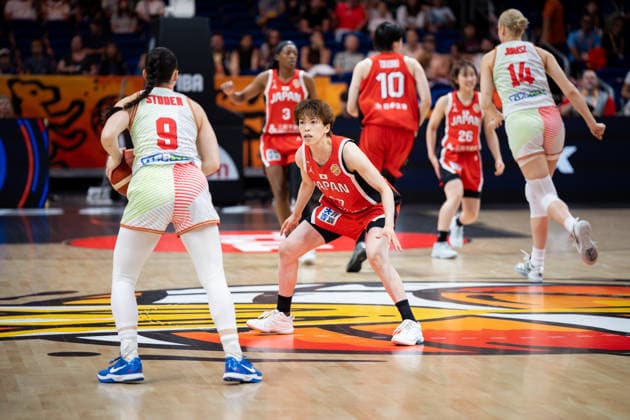 Hungary V Japan: Qualification To Quarter-Finals - FIBA Women s Basketball World Cup Germany 2026 Saki Hayashi plays during the FIBA Women s Basketball World Cup 2026 qualification match between Hungary and Japan in Berlin, Germany, on September 8, 2026. Berlin Germany  Copyright: xMarcinxGolbax originalFilename:golba-hungaryv260908_npy5l.jpg