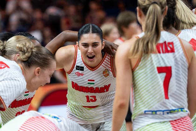 Hungary V Japan: Qualification To Quarter-Finals - FIBA Women s Basketball World Cup Germany 2026 Agnes Torok and her teammates celebrate a victory in the FIBA Women s Basketball World Cup 2026 qualification match between Hungary and Japan in Berlin, Germany, on September 8, 2026. Berlin Germany  Copyright: xMarcinxGolbax originalFilename:golba-hungaryv260908_np813.jpg