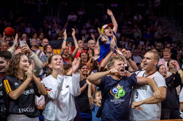 Basketball Berlin 08.09.2026 FIBA Women™s Basketball World Cup Germany 2026 Viertelfinal Qualifikation Deutschland (GER) - Südkorea (KOR) Deutsche Fans Jubel