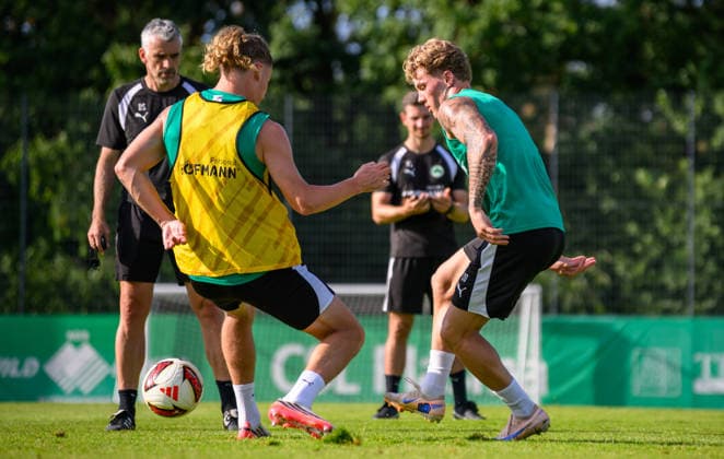 08.09.2026 - Fussball - 2. Bundesliga - Saison 2026 2027 - SpVgg Greuther Fürth Fuerth ( Kleeblatt ) - Training - - xwoxzix - Mika Wallentowitz (21, SpVgg Greuther Fürth ) Loris Giandomenico (20, SpVgg Greuther Fürth , rechts ) *** September 8, 2026 Soccer 2. Bundesliga 2026–2027 Season SpVgg Greuther Fürth Fürth Kleeblatt Training xwoxzix Mika Wallentowitz 21, SpVgg Greuther Fürth Loris Giandomenico 20, SpVgg Greuther Fürth, right