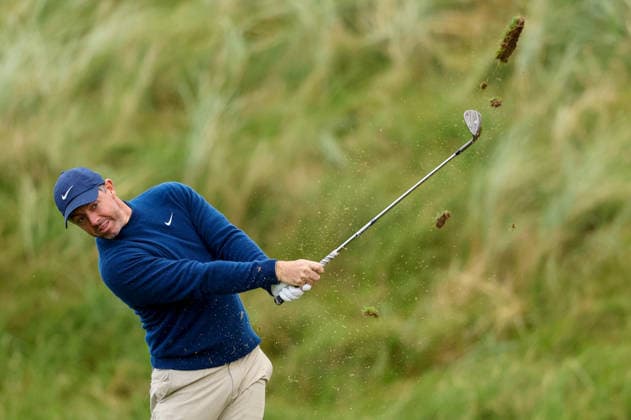2026 Amgen Irish Open - Pro-Am, Trump International Golf Links, Doonbeg 9 9 2026 Rory McIlroy plays his shot from the thirteenth fairway Rory McIlroy plays his shot from the thirteenth fairway 9 9 2026  Copyright: xx BB3_6286