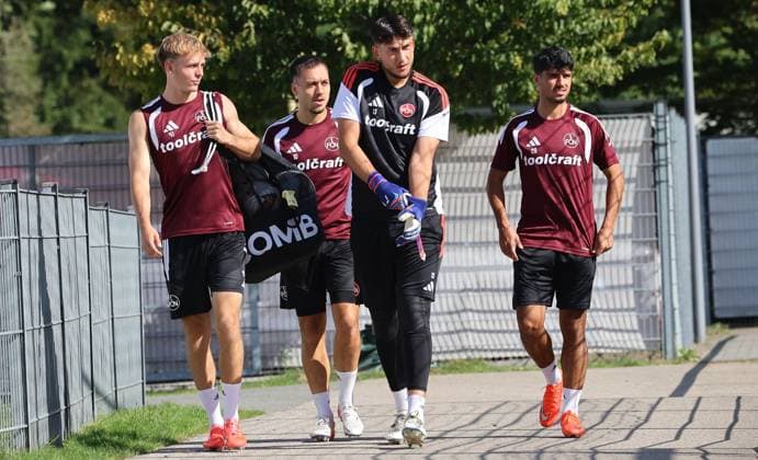 08.09.2026 - Fussball - 2. Fussball - Bundesliga - Saison 2026 2027 - 1. FC Nürnberg Nuernberg FCN ( Club ) - Training - Sportfoto Zink DoGe - xdoxgex - Julian Justvan (10, 1. FC Nürnberg FCN ) Robin Lisewski (13, 1. FC Nürnberg FCN ) Can Yahya Moustfa (28, 1. FC Nürnberg FCN ) Eric Porstner (41, 1. FC Nürnberg FCN ) *** 08 09 2026 Soccer 2 Soccer Bundesliga 2026–2027 Season 1 FC Nuremberg Nuremberg FCN Club Training Sports Photo Zink DoGe xdoxgex Julian Justvan 10, 1 FC Nuremberg FCN Robin Lisewski 13, 1 FC Nuremberg FCN Can Yahya Moustfa 28, 1 FC Nuremberg FCN Eric Porstner 41, 1 FC Nuremberg FCN