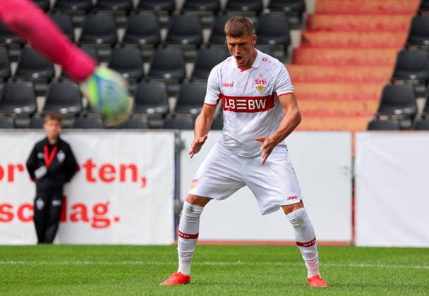09.09.2026, Stuttgart, Fußball Champions League, Saison 2026 2027, VfB Stuttgart U19 vs. Viking U19, Jubel nach dem 1:0 Tor, Torschütze Enis Redzepi (VfB)
