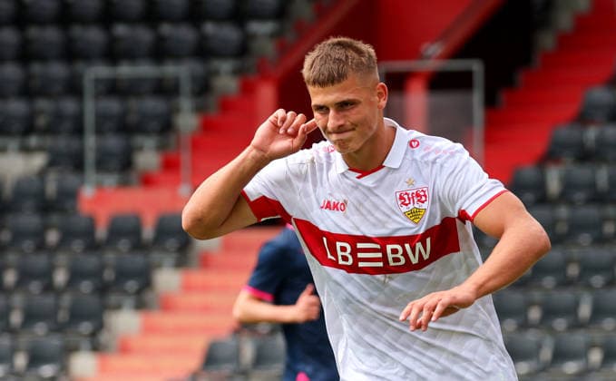 09.09.2026, Stuttgart, Fußball Champions League, Saison 2026 2027, VfB Stuttgart U19 vs. Viking U19, Jubel nach dem 1:0 Tor, Torschütze Enis Redzepi (VfB)