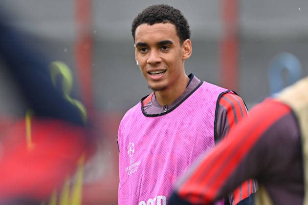 Jamal MUSIALA (Bayern Muenchen), Aktion,Einzelbild,angeschnittenes Einzelmotiv,Halbfigur,halbe Figur. Abschlusstraining. Fussball Champions League,Saison 2026 27, Ligaphase FC Bayern Muenchen -Bodoe Glimt am 09.09.2026.