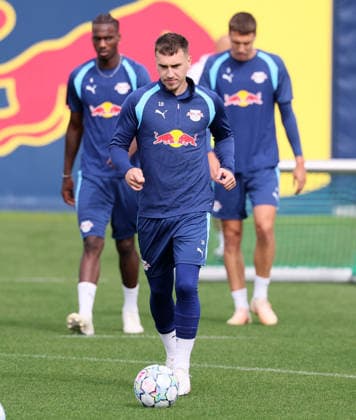 RB Leipzig - Training Champions League MD-1 Leipzig, 09.09.2026, Red Bull Akademie, Fussball, Champions League, Matchday-1, RB Leipzig , Abschlußtraining vor dem Auswärtsspiel in Como , Im Bild von links; Brajan Gruda. , Nur zur redaktionellen Nutzung. Only editorial use. ,