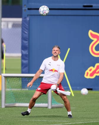 RB Leipzig - Training Champions League MD-1 Leipzig, 09.09.2026, Red Bull Akademie, Fussball, Champions League, Matchday-1, RB Leipzig , Abschlußtraining vor dem Auswärtsspiel in Como , Im Bild: Trainer Martin Demichelis, RB Leipzig. , Nur zur redaktionellen Nutzung. Only editorial use. ,