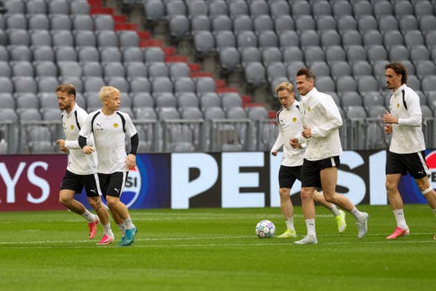 Die Spieler laufen beim Training, GER, Abschlusstraining und Pressekonferenz, FK Bodo Glimt, Fussball, UEFA Champions League, 1. Spieltag, LigaPhase, Saison 2026 2027, 09.09.2026, GER, Abschlusstraining und Pressekonferenz, FK Bodo Glimt, Fussball, UEFA Champions League, 1. Spieltag, LigaPhase, Saison 2026 2027, 09.09.2026 Muenchen Copyright: xEibner-Pressefoto JennixMaulx EP_JML
