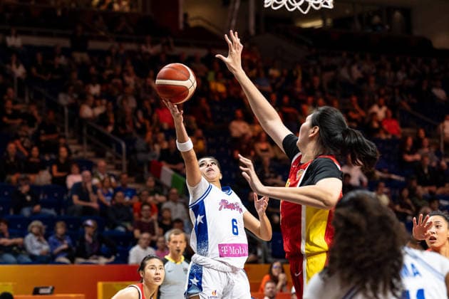 Zaida Gonzalez (Puerto Rico, 06) beim Korbleger gegen Ziyu Zhang (China, 19), GER, Puerto Rico vs. China, Basketball, FIBA Women s World Cup 2026, Qualifikation fuers Viertelfinale, 09.09.2026 GER, Puerto Rico vs. China, Basketball, FIBA Women s World Cup 2026, Qualifikation fuers Viertelfinale, 09.09.2026 Berlin Copyright: xEibner-Pressefoto MaxxVincenx EP_MVN