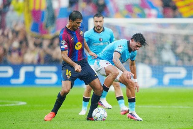 BARCELONA , 09-09-2026 , Spotify Camp Nou , season 2026 2027 , UEFA Champions League football , match between FC Barcelona, Barca and Feyenoord Rotterdam , picture shows Feyenoord player Javier Lopez , FC Barcelona player Rodri Barcelona - Feyenoord  x206777095x Copyright:
