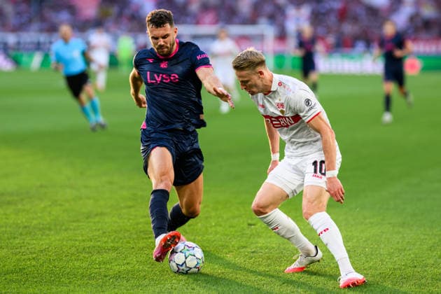 260909 Gianni Stensness of Viking and Chris Führich of Stuttgart during the UEFA Champions League football match between VfB Stuttgart and Viking on September 9, 2026 in Stuttgart. Photo: Marius Simensen BILDBYRAN COP 238 MM0072 bbeng football fotball fotboll soccer uefa champions league mesterligaen viking vfb stuttgart Copyright: MARIUSxSIMENSEN BB260909BB571