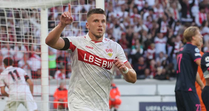 Stuttgart , Fußball UEFA Champions League VfB Stuttgart vs. Viking Stavanger , Jubel Ermedin Demirovic ( VfB )
