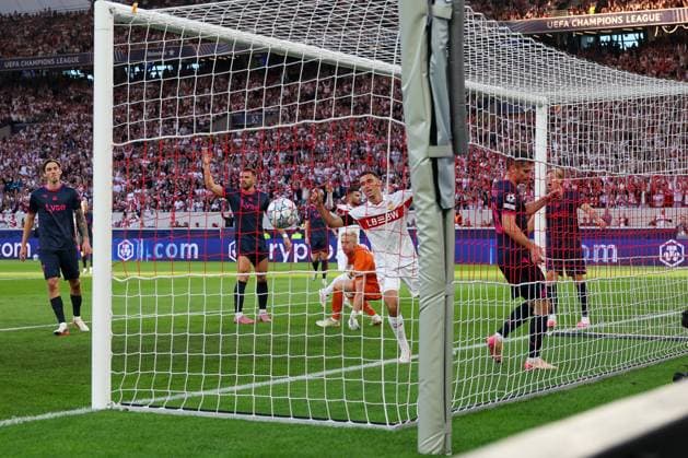 Das 1:0 durch Ermedin Demirovic 9 (VfB Stuttgart), nicht im Bild, mit Bilal El Khannouss 11 (VfB Stuttgart), VfB Stuttgart vs. Viking Stavanger, Fussball, Maenner, UEFA Champions League, Saison 2026 2027, 1. Spieltag, 09.09.2026 Stuttgart Baden-Wuerttemberg Deutschland