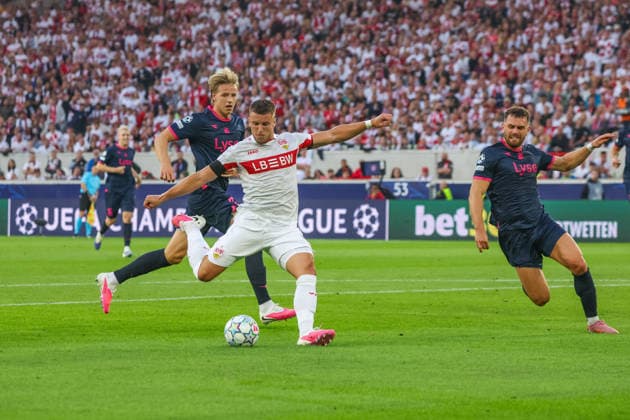 09.09.26 VfB Stuttgart - Viking Stavanger Deutschland, Stuttgart, 09.09.2026, Fussball, UEFA Champions League, Saison 2026 2027, VfB Stuttgart - Viking Stavanger: Ermedin Demirovic (VfB Stuttgart), Tor 2:1 Demirovic.