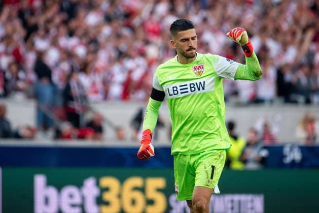 09.09.2026, GER, Fussball, Herren, UEFA Champions League, Ligaphase, 1. Spieltag, Saison 2026 2027, VfB Stuttgart vs. Viking Stavanger Fabian Bredlow ( VfB Stuttgart, 01 ) jubelt über das Tor zum 2:1, Stuttgart MHP Arena Baden-Württemberg Deutschland Copyright: xNordphoto Memmlerx
