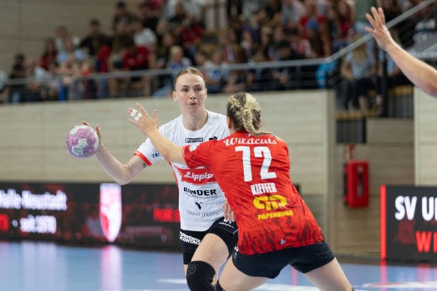 Karolina Jurenczyk (Blomberg, 81), Ilona Kieffer (Halle, 72), SV Union Halle-Neustadt vs. HSG Blomberg-Lippe, 1. Bundesliga Handball Frauen, 3. Spieltag Saison 2026 27, 09.09.2026 Halle SWH Arena Sachsen-Anhalt Deutschland