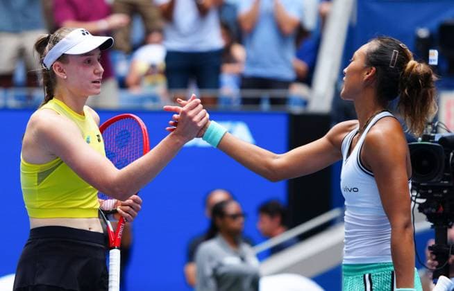 Elena Rybakina is congratulated for her quarter final win by Qinwen Zheng 2026 US Open, Day Eleven, USTA Billie Jean King National Tennis Center, New York, USA - 09 Sep 2026New York USTA Billie Jean King National T New York (NY) United States of America EDITORIAL USE ONLY No use with unauthorised audio, video, data, fixture lists, club league logos or live services. Online in-match use limited to 120 images, no video emulation. No use in betting, games or single club league player publications. Copyright: xJavierxGarcia Shutterstockx 17140158w
