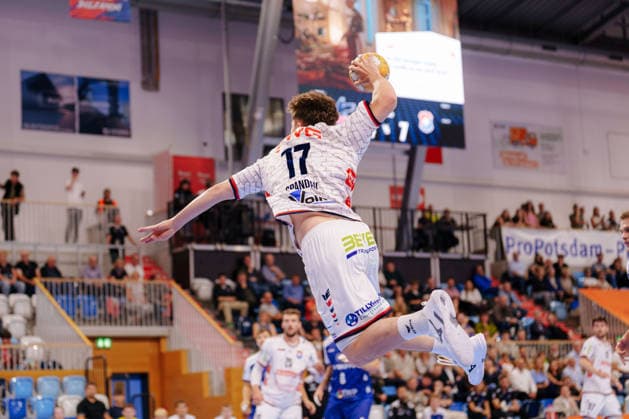 2. Handball-Bundesliga - 2. Spieltag: 1. VfL Potsdam - TV 05 07 Hüttenberg Phil Spandau (TV 05 07 Hüttenberg, 17) beim Sprungwurf am 09.09.2026 in der MBS Arena, Potsdam (Brandenburg) Potsdam MBS Arena Brandenburg Deutschland