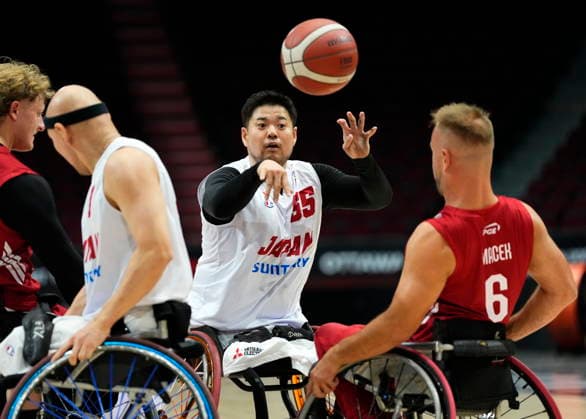 September 9, 2026, Ottawa, On, Canada: Japan s Hiroaki Kozai (55) makes a pass in front of Poland s Andrzej Macek (6) during second half of IWBF Wheelchair Basketball World Championships group stage action, in Ottawa, on Wednesday, Sept. 9, 2026. Canada News - September 9, 2026  - ZUMAc35_ 20260909_zaf_c35_029 Copyright: xJustinxTangx