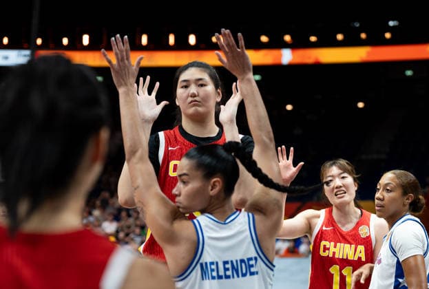 Puerto Rico V China: Qualification To Quarter-Finals - FIBA Women s Basketball World Cup Germany 2026 Zhang Ziyu plays during the FIBA Women s Basketball World Cup 2026 qualification match between Puerto Rico and China in Berlin, Germany, on September 9, 2026. Berlin Germany  Copyright: xMarcinxGolbax originalFilename:golba-puertori260909_npSjo.jpg
