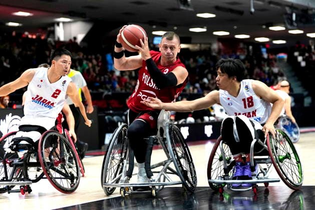 September 9, 2026, Ottawa, On, Canada: Japan s Ryohei Miyamoto (18) defends against Poland s Dominik Mosler (3) with Renshi Chokai (2), during first half of IWBF Wheelchair Basketball World Championships group stage action, in Ottawa, on Wednesday, Sept. 9, 2026. Canada News - September 9, 2026 - ZUMAc35_ 20260909_zaf_c35_034 Copyright: xJustinxTangx
