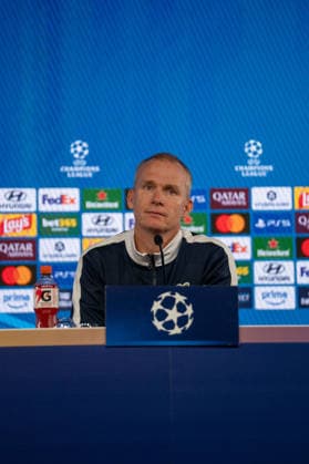 Morten Jensen (Cheftrainer Viking FK) bei der Pressekonferenz nach dem Spiel, VfB Stuttgart vs. Viking FK, Fussball, Champions League, 1. Spieltag, 09.09.2026, DFB regulations prohibit any use of photographs as image sequences and or quasi-video Stuttgart Baden-Wuerttemberg Deutschland