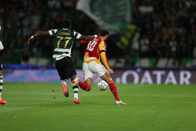 September 9, 2026, Lisboa, Lisboa, Portugal: LISBOA, PORTUGAL - SEPTEMBER 10: Issa Doumbia of Sporting CP vies with Leroy Sane of Galatasaray for the ball during the UEFA Champions League 2026 27 League Phase MD1 match between Sporting CP and Galatasaray at Estadio Jose Alvalade on September 10, 2026 in Lisboa, Portugal. Lisboa Portugal - ZUMAe141 20260909_zsp_e141_020 Copyright: xLuisxEirasx
