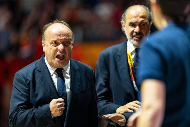 Andrea Capobianco (Italien, Trainer), GER, Italien vs. Australien, Basketball, FIBA Women s World Cup 2026, Qualifikation fuers Viertelfinale, 09.09.2026 GER, Italien vs. Australien, Basketball, FIBA Women s World Cup 2026, Qualifikation fuers Viertelfinale, 09.09.2026 Berlin Copyright: xEibner-Pressefoto MaxxVincenx EP_MVN