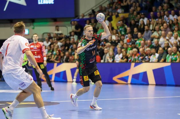 09.09.2026, xgox, Handball - EHF Champions League SC Magdeburg - Kolstad Handbold v.l. Omar Ingi Magnusson (Magdeburg, 14) am Ball, plays the ball Magdeburg