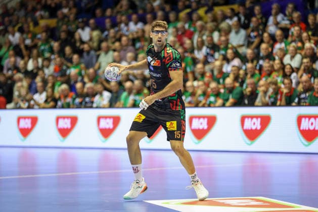 09.09.2026, xgox, Handball - EHF Champions League SC Magdeburg - Kolstad Handbold v.l. Antonio Serradilla (Magdeburg, 15) am Ball, plays the ball Magdeburg