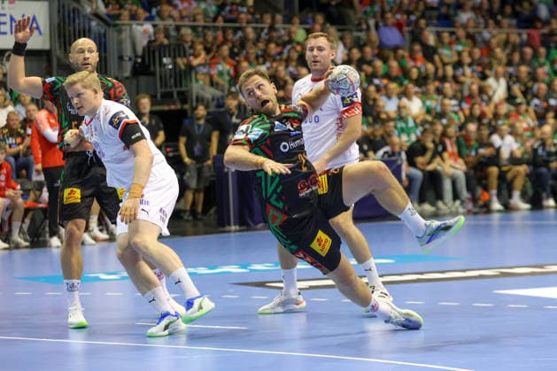 09.09.2026, xtgx, Handball Champions LegaueL, SC Magdeburg - Kolstad Handbold emspor, v.l. Albin Lagergren (Magdeburg, 21) wirft Tor, Torschuetze, erzielt Tor, Treffer, scores the goal Magdeburg