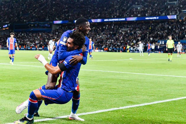 FOOTBALL : Paris Saint Germain vs Slovan Bratislava - Ligue des Champions - Phase de Ligue - JournÃ e 1 - 09 09 2026 Joie des joueurs du Paris SG aprÃ s le but de Ferran Torres (Paris SG) ParisFrance  Copyright: xBaptistexAutissierx