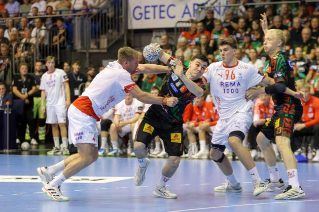 09.09.2026, xtgx, Handball Champions LegaueL, SC Magdeburg - Kolstad Handbold emspor, v.l. Tim Thielecke (Magdeburg, 8) wirft Tor, Torschuetze, erzielt Tor, Treffer, scores the goal Magdeburg