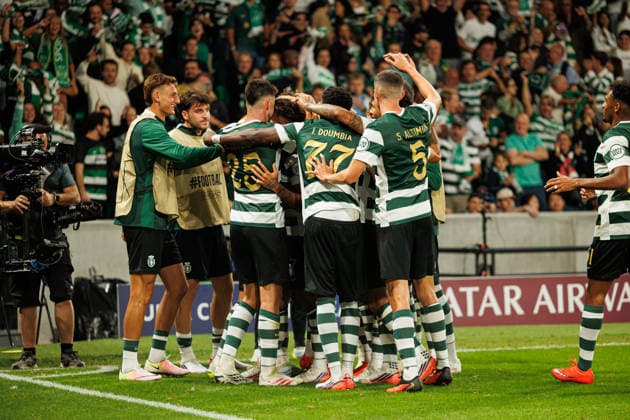 Rodrigo Zalazar celebrating After goal seen during UEFA champions League game between teams of Sporting CP and Galatasaray SK in Estadio Jose Alvalade (Luis Loureiro Ball Raw Images PT) Lisboa Estadio Jose Alvalade Portugal Copyright: xLuisxLoureirox luisloureirosportingGala-5405