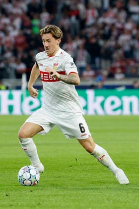 v.l.n.r.: Angelo Stiller (VfB Stuttgart), im UEFA-Champions-League-Spiel zwischen dem VfB Stuttgart und Viking FK in der MHP Arena, Stuttgart, Deutschland, am 9. September 2026.d in action during the UEFA Champions League match between VfB Stuttgart and Viking FK at the MHP Arena, Stuttgart, Germany, on September 9, 2026. Copyright: HMBxMedia xHeikoxBecker