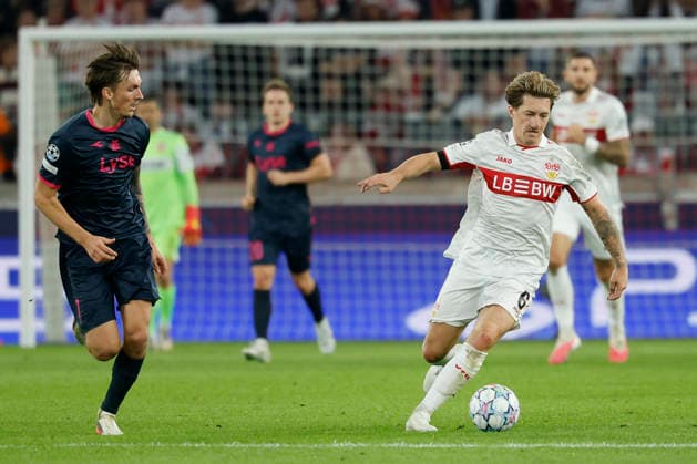 v.l.n.r.: Kristoffer Askildsen (Viking) und Angelo Stiller (VfB Stuttgart), im UEFA-Champions-League-Spiel zwischen dem VfB Stuttgart und Viking FK in der MHP Arena, Stuttgart, Deutschland, am 9. September 2026.d in action during the UEFA Champions League match between VfB Stuttgart and Viking FK at the MHP Arena, Stuttgart, Germany, on September 9, 2026. Copyright: HMBxMedia xHeikoxBecker