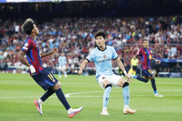 Lamine Yamal (Barcelona), Tsuyoshi Watanabe (Feyenoord), SEPTEMBER 9, 2026 - Football Soccer : UEFA Champions League match between FC Barcelona, Barca 5-1 Feyenoord at Spotify Camp Nou in Barcelona, Spain. Noxthirdxpartyxsales  aflo_346496927 DAISUKExNakashimax