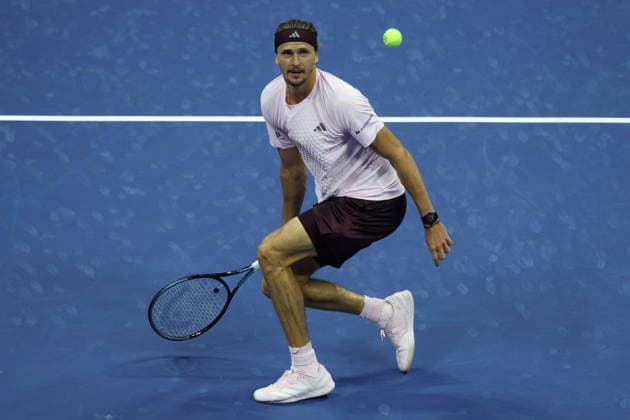 US Open tennis tournament - Day 10 Alexander Zverev of Germany in action against Botic van de Zandschulp of the Netherlands in their men s singles quarter-final match at the US Open Tennis Championships at the USTA Billie Jean King National Tennis Center in Flushing Meadows, New York, USA, 09 September 2026. The 2026 US Open runs from 23 August through 13 September. FLUSHING MEADOWS NEW YORK United States  Copyright: xBRIANxHIRSCHFELDx