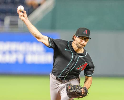 SEP 9, 2026: Arizona Diamondbacks starting pitcher Zac Gallen (23) warms up before the inning against the Kansas City Royals at Kauffman Stadium Kansas City, MO. CSM Kansas City United States - ZUMAc04_ 20260909_zma_c04_129 Copyright: xRomanxPunox