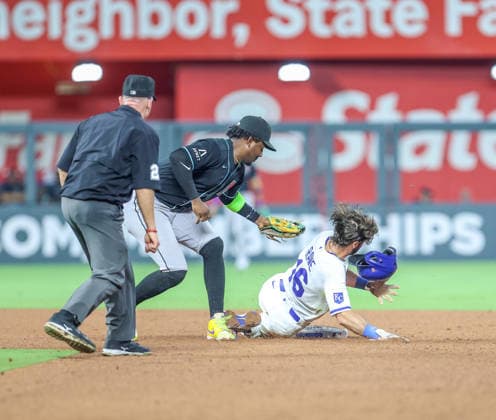 SEP 9, 2026: Kansas City Royals outfielder John Rave (16) was caught stealing a base in the 4th inning against the Diamondbacks at Kauffman Stadium Kansas City, MO. CSM Kansas City United States - ZUMAc04_ 20260909_zma_c04_180 Copyright: xRomanxPunox