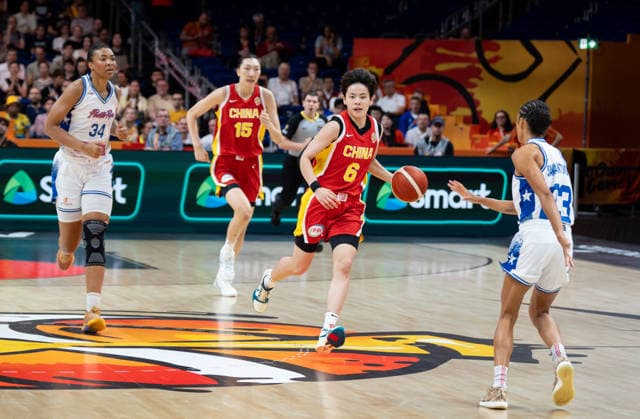 Puerto Rico V China: Qualification To Quarter-Finals - FIBA Women s Basketball World Cup Germany 2026 Shuyu Yang plays during the quarter-final match between Puerto Rico and China at the FIBA Women s Basketball World Cup 2026 in Berlin, Germany, on September 9, 2026. Berlin Germany  Copyright: xMarcinxGolbax originalFilename:golba-puertori260909_npZ8K.jpg