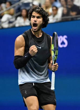 FLUSHING NY- SEPTEMBER 08: Carlos Alcaraz Vs Ben Shelton at the quarter finals in Arthur Ashe Stadium during the 2026 US Open at the USTA Billie Jean King National Tennis Center on September 8, 2026 in Flushing Queens. Copyright: xmpi04x Copyright: xIMAGO MediaPunchx