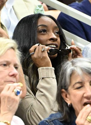 FLUSHING NY- SEPTEMBER 08: Simone Biles is seen watching Carlos Alcaraz Vs Ben Shelton at the quarter finals in Arthur Ashe Stadium during The US Open at the USTA Billie Jean King National Tennis Center on September 8, 2026 in Flushing Queens. Copyright: xmpi04x xMediaPunchx