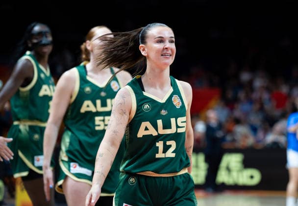 Italy V Australia: Qualification To Quarter-Finals - FIBA Women s Basketball World Cup Germany 2026 Stephanie Reid plays during the FIBA Women s Basketball World Cup 2026 qualification quarterfinal match between Italy and Australia in Berlin, Germany, on September 9, 2026. Berlin Germany  Copyright: xMarcinxGolbax originalFilename:golba-italyvau260909_npSIj.jpg